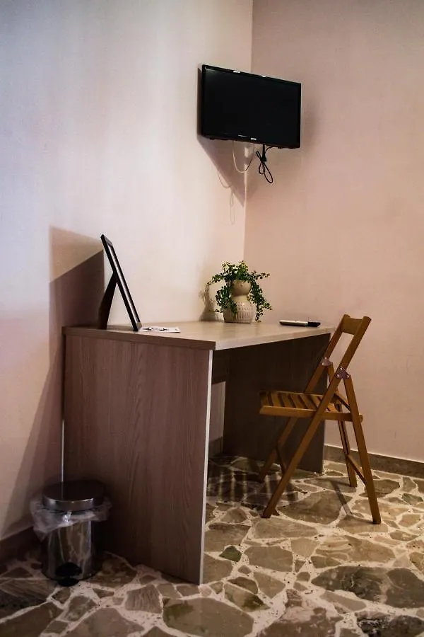 Le Gorgoni B&B Syracuse Bed & Breakfast